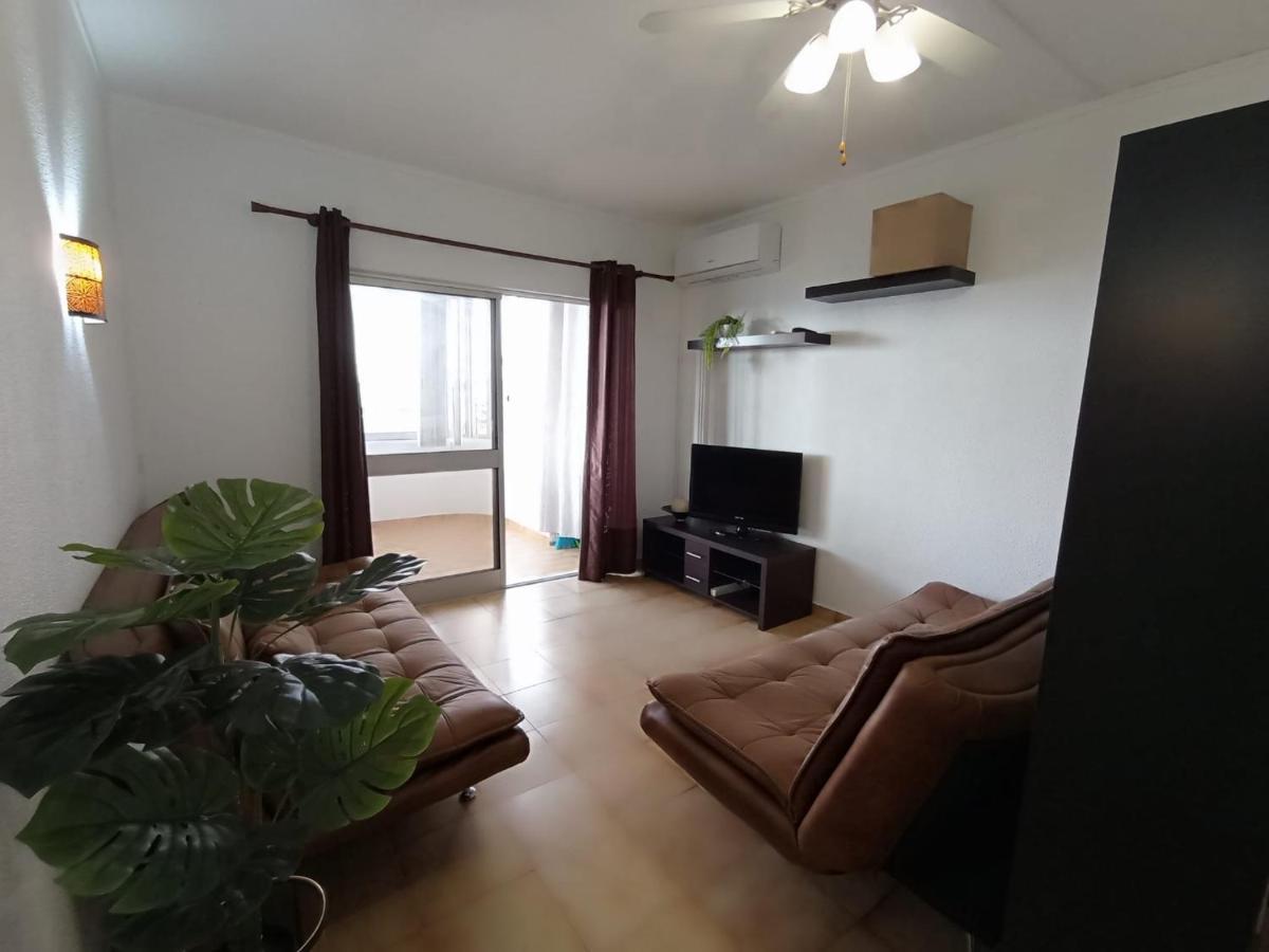 Love Shack Flat In Quarteira Center المظهر الخارجي الصورة