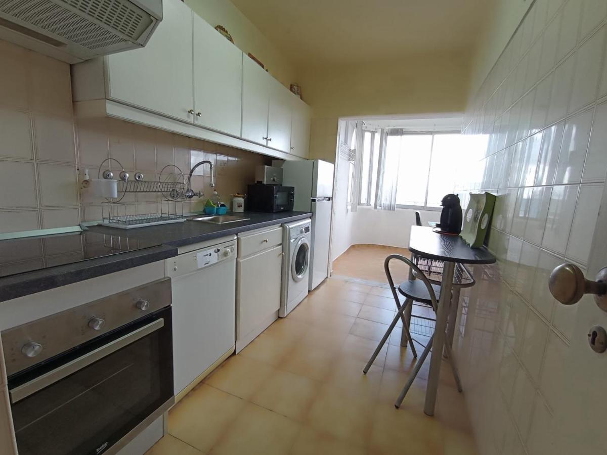 Love Shack Flat In Quarteira Center المظهر الخارجي الصورة