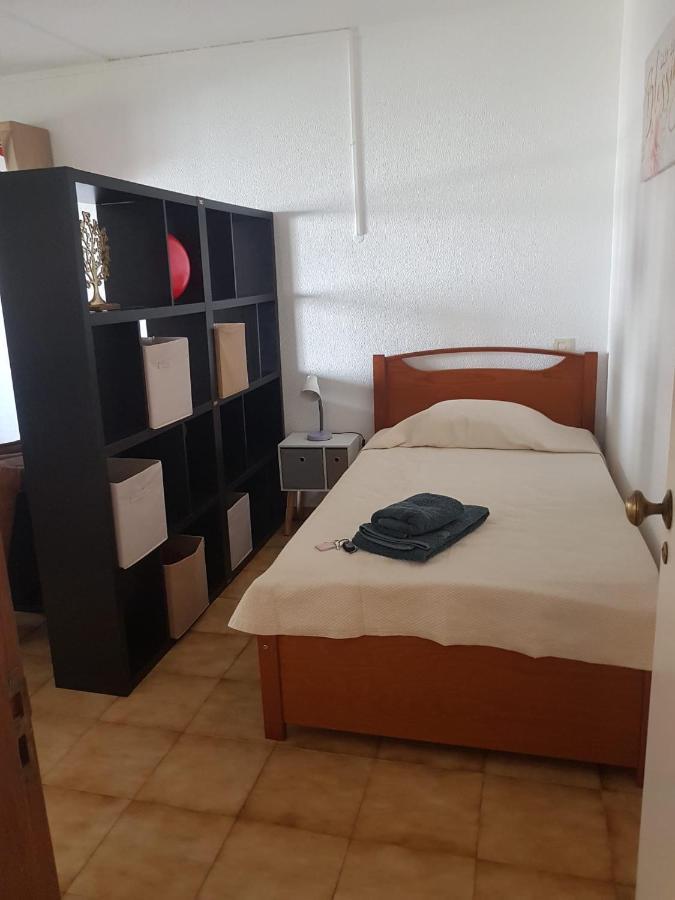 Love Shack Flat In Quarteira Center المظهر الخارجي الصورة