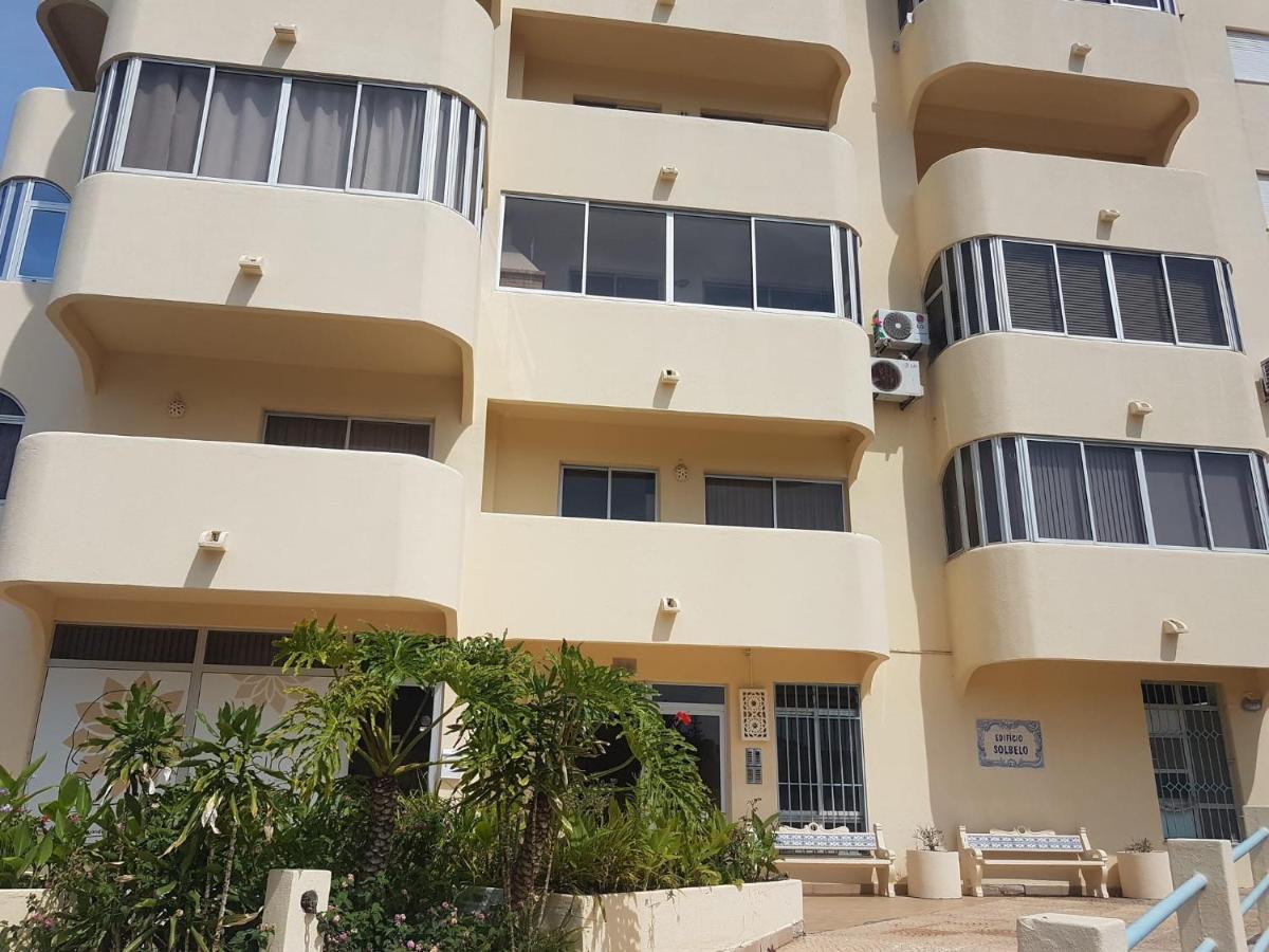 Love Shack Flat In Quarteira Center المظهر الخارجي الصورة